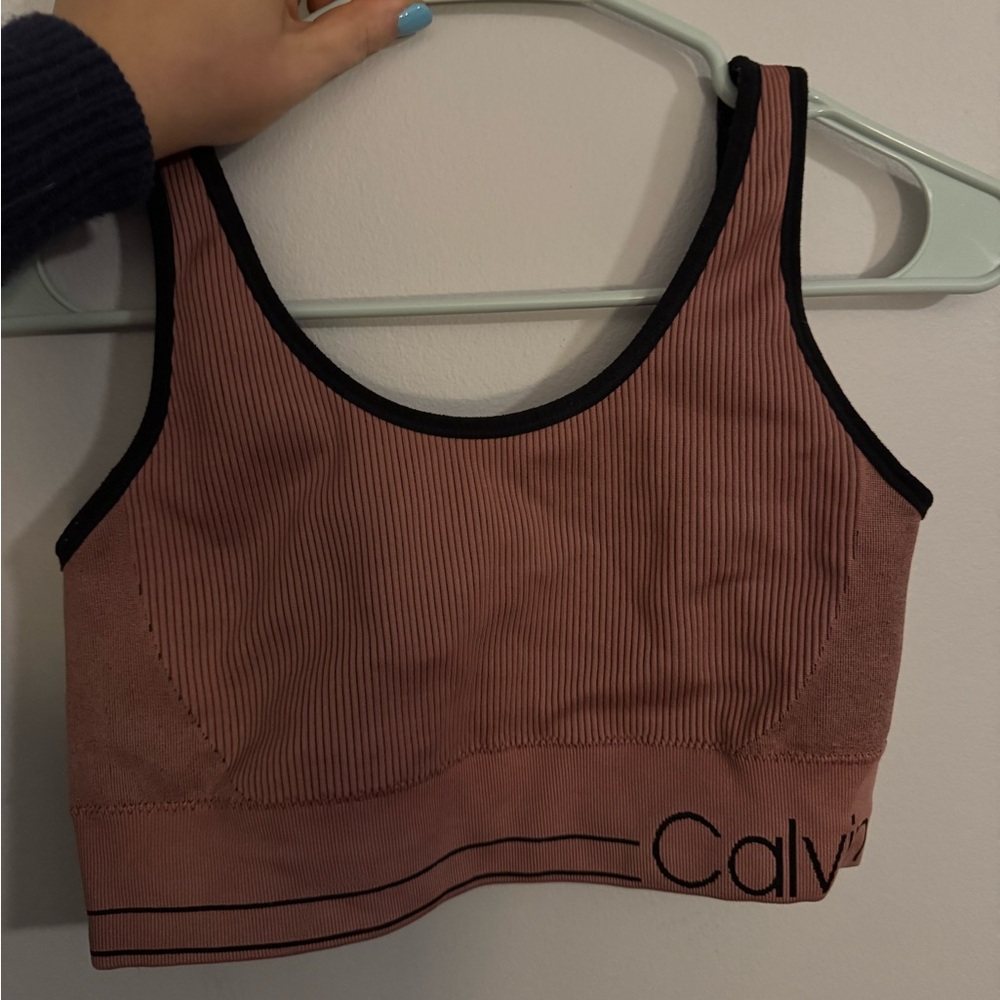 Calvin Klein Women's Pink Sports Bra